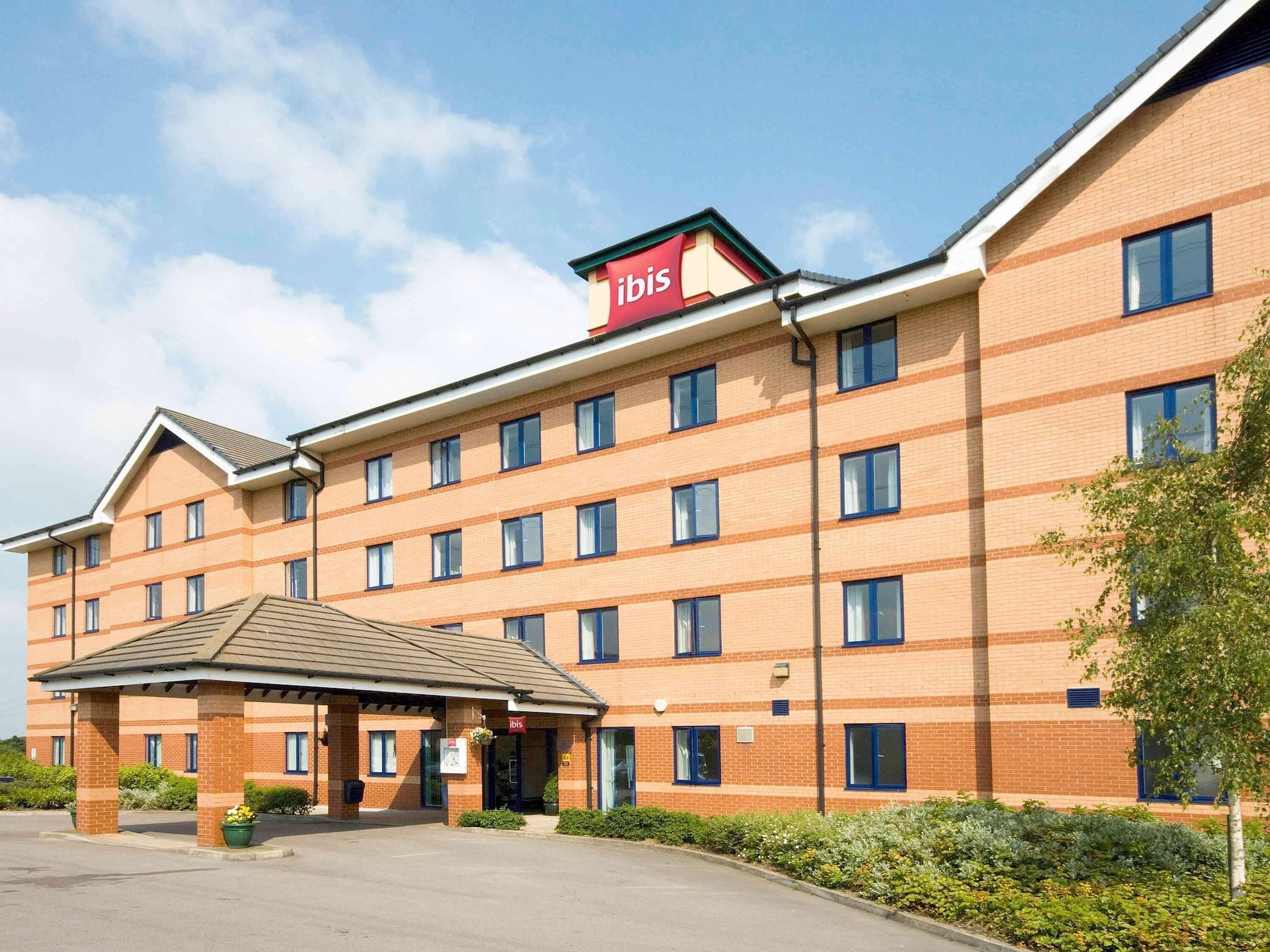 Ibis Rotherham East - Exterior photo