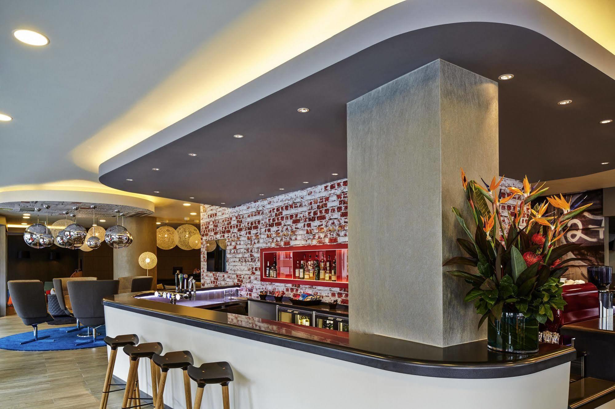 Ibis Rotherham East - Exterior photo